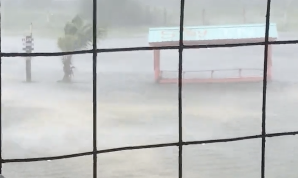 More: Hurricane Lisa Making Landfall In Belize City, Belize – Weather ...